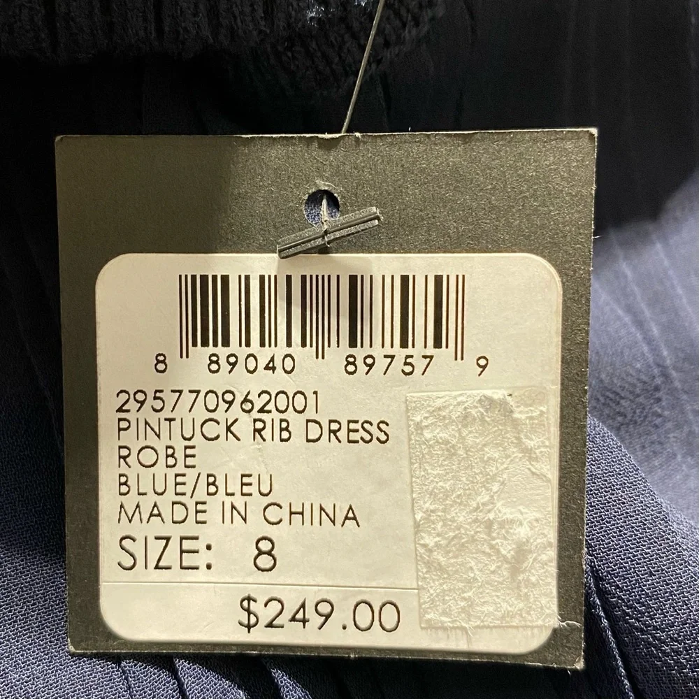 Club Monaco bnwt club